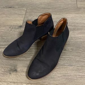 BP Black ankle boots size 8 1/2